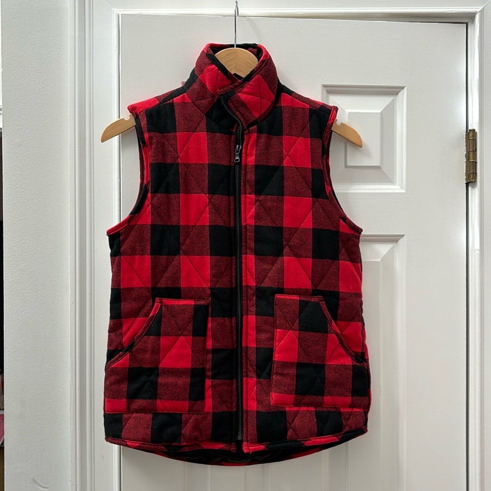 Michelle Mae XS Buffalo Plaid Zipper Vest